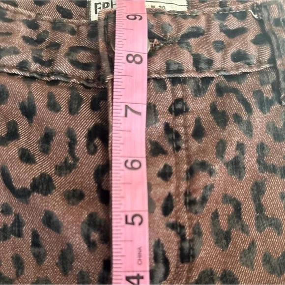 Free People Leopard Print Ankle Jeans - Brown and Black Size 30 - Picture 7 of 7
